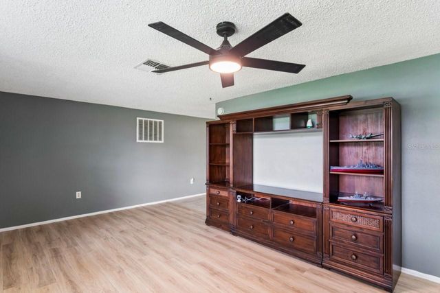 15915 VILLA DRIVE, Hudson, FL 34667