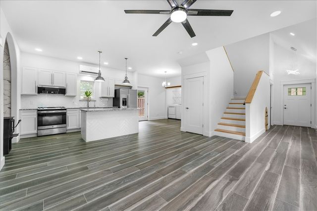 9 Spalding Drive, Bella Vista, AR 72714
