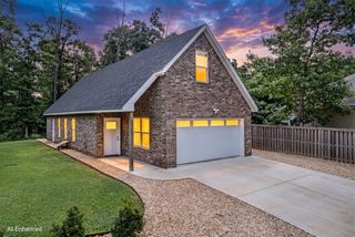 9 Spalding Drive, Bella Vista, AR 72714