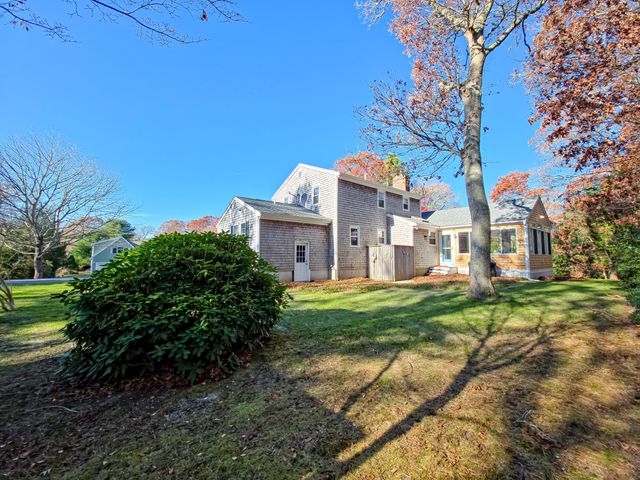 23 Wohelo Drive, North Falmouth, MA 02556