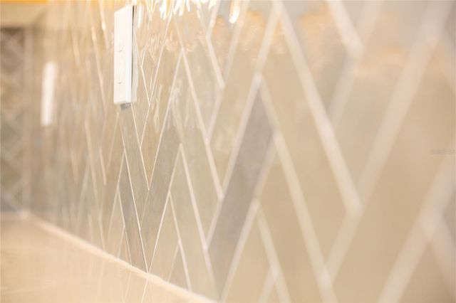 9039 DUANY LANE, Sarasota, FL 34240