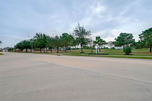 15023 Russet Bend Lane, Cypress, TX 77429