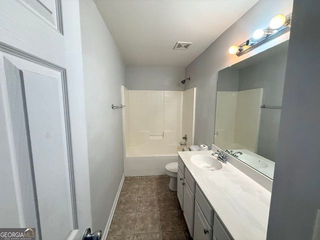 95 Carlisle Street, Newnan, GA 30263