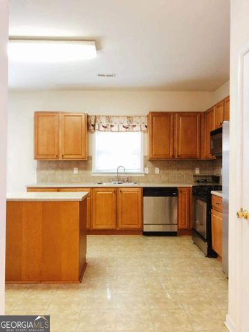 95 Carlisle Street, Newnan, GA 30263