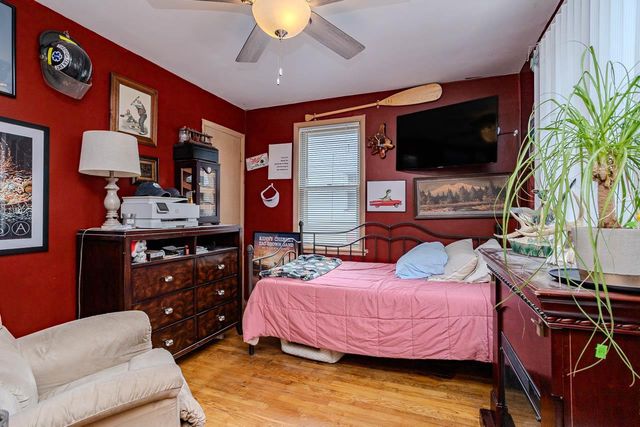 1009 S 8TH AVENUE, Wausau, WI 54401