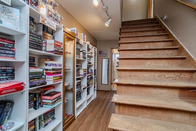 1009 S 8TH AVENUE, Wausau, WI 54401