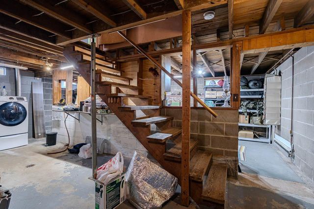 1009 S 8TH AVENUE, Wausau, WI 54401