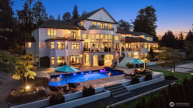26408 NE 70th Street, Redmond, WA 98053