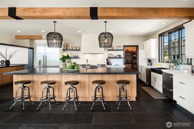 26408 NE 70th Street, Redmond, WA 98053