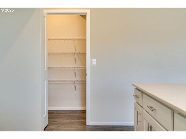 2957 U St, Springfield, OR 97477