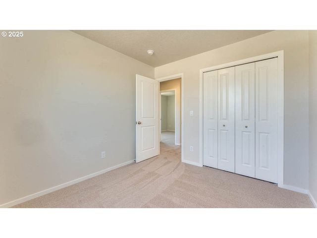 2957 U St, Springfield, OR 97477