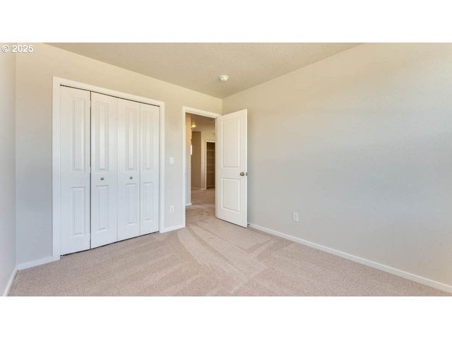 2957 U St, Springfield, OR 97477