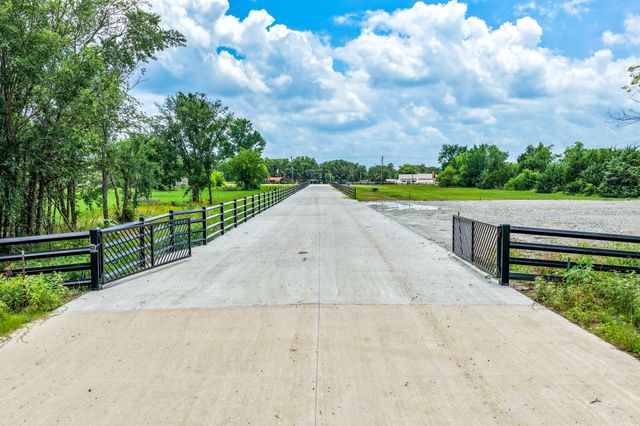 250 Caro, West Tawakoni, TX 75474