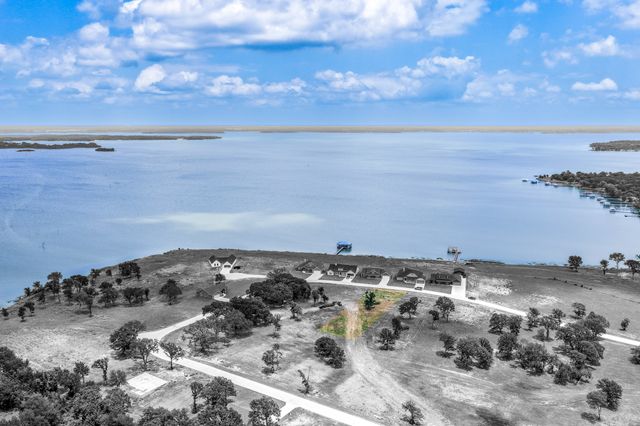 250 Caro, West Tawakoni, TX 75474