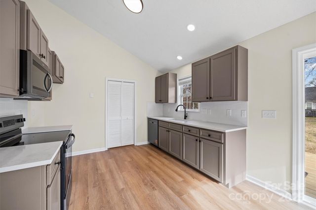 1676 Randwick Drive, Rock Hill, SC 29730