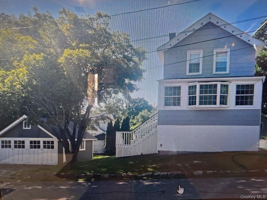 10 Overlook Avenue, Beacon, NY 12508