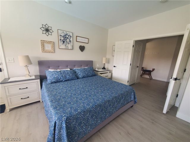 2106 Dipinto Avenue, Henderson, NV 89052