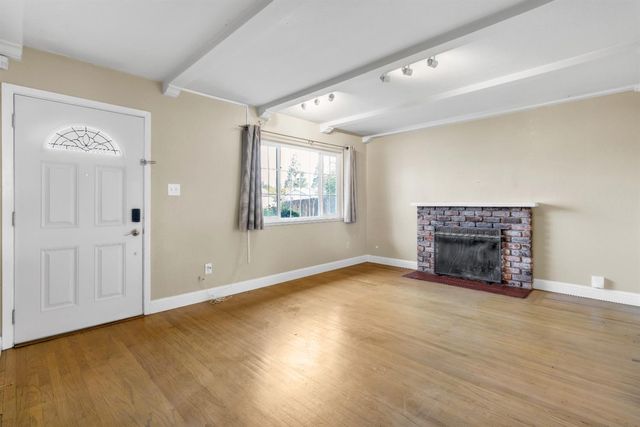 8570 Everglade Dr, Sacramento, CA 95826