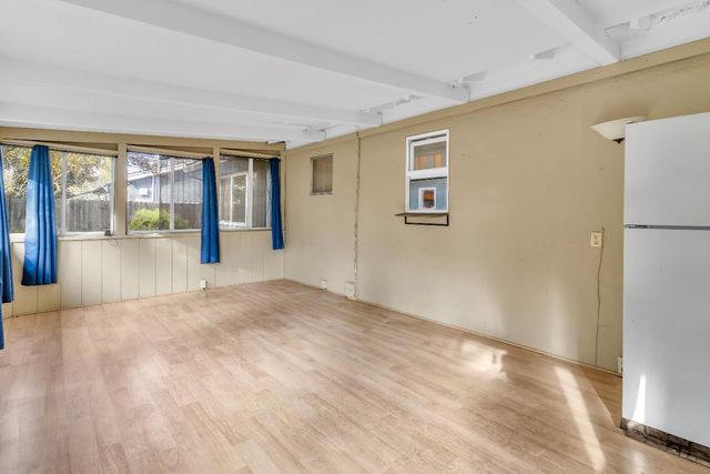 8570 Everglade Dr, Sacramento, CA 95826