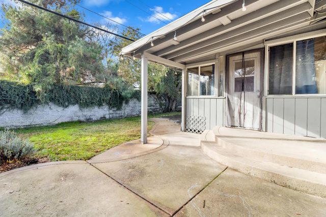 8570 Everglade Dr, Sacramento, CA 95826