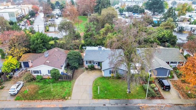 8570 Everglade Dr, Sacramento, CA 95826