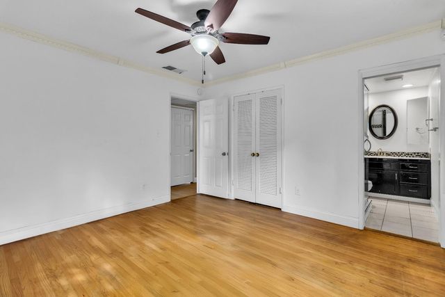 8570 Everglade Dr, Sacramento, CA 95826