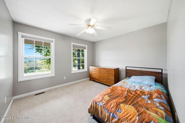 318 Wilsonville Rd, Fisherville, KY 40023