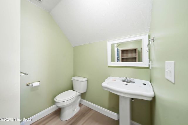 318 Wilsonville Rd, Fisherville, KY 40023