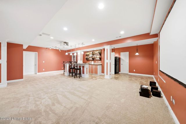 318 Wilsonville Rd, Fisherville, KY 40023