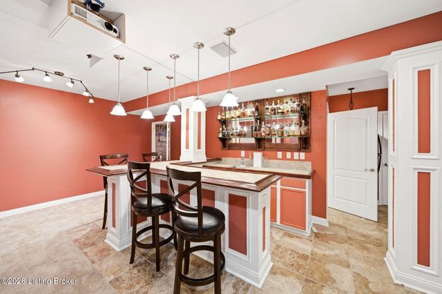 318 Wilsonville Rd, Fisherville, KY 40023