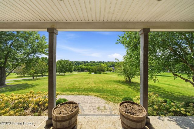 318 Wilsonville Rd, Fisherville, KY 40023