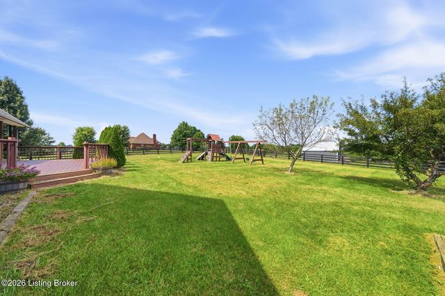 318 Wilsonville Rd, Fisherville, KY 40023