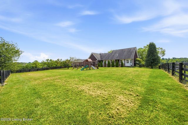 318 Wilsonville Rd, Fisherville, KY 40023