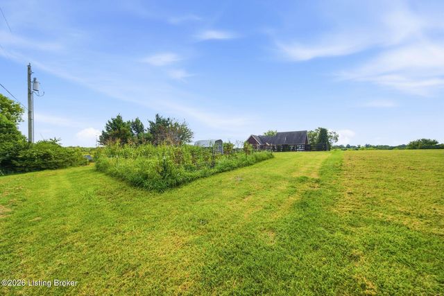 318 Wilsonville Rd, Fisherville, KY 40023