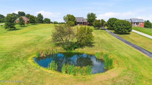 318 Wilsonville Rd, Fisherville, KY 40023