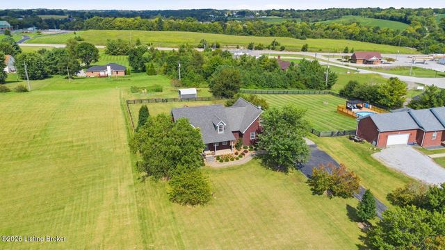 318 Wilsonville Rd, Fisherville, KY 40023