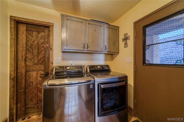 2933 Camino Del Rio, Bullhead City, AZ 86442