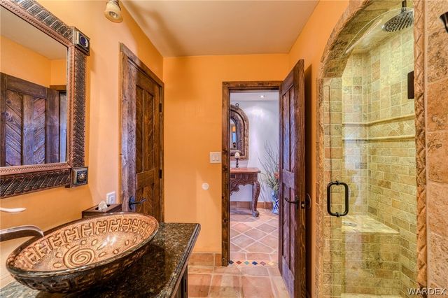 2933 Camino Del Rio, Bullhead City, AZ 86442