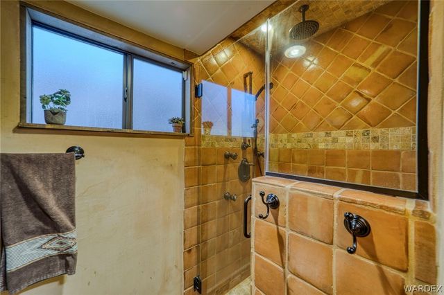 2933 Camino Del Rio, Bullhead City, AZ 86442