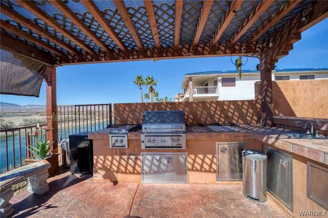 2933 Camino Del Rio, Bullhead City, AZ 86442