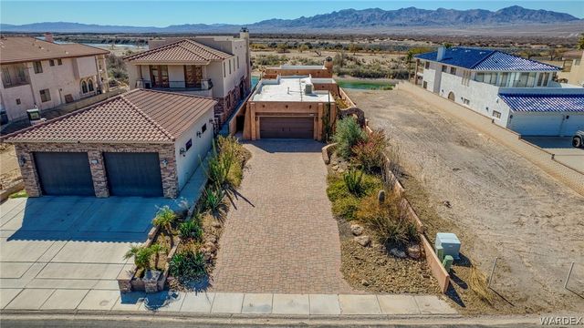 2933 Camino Del Rio, Bullhead City, AZ 86442