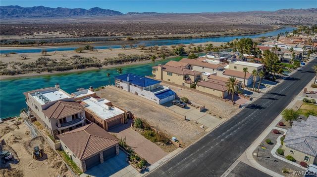 2933 Camino Del Rio, Bullhead City, AZ 86442