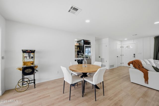 6902 E PALM Lane, Scottsdale, AZ 85257