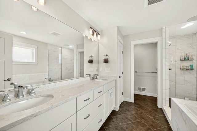 6401 Summit Pine Road NW, Rochester, MN 55901