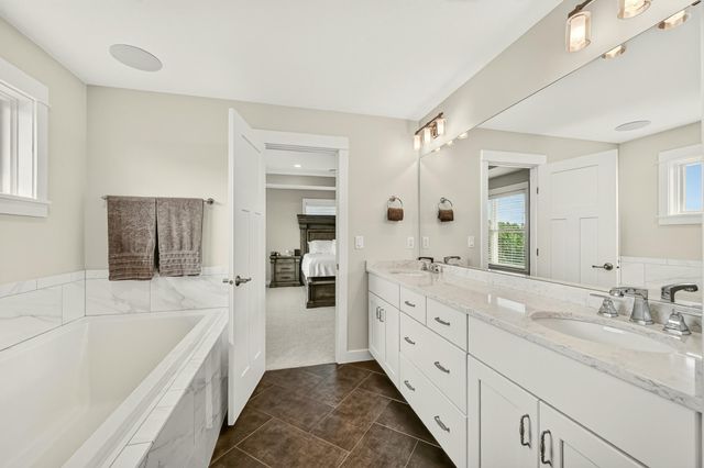 6401 Summit Pine Road NW, Rochester, MN 55901