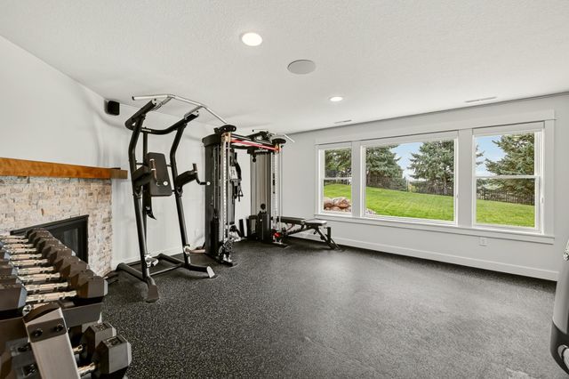 6401 Summit Pine Road NW, Rochester, MN 55901