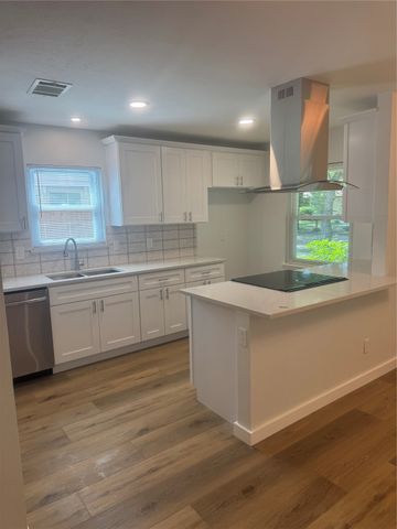 2718 Branch Oaks Drive, Garland, TX 75043