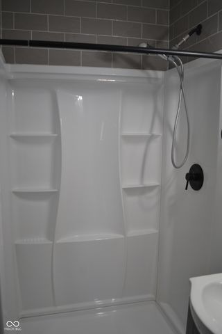 30 Vernon Lane, Lafayette, IN 47905