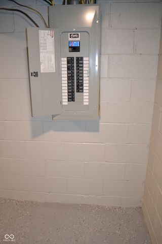 30 Vernon Lane, Lafayette, IN 47905