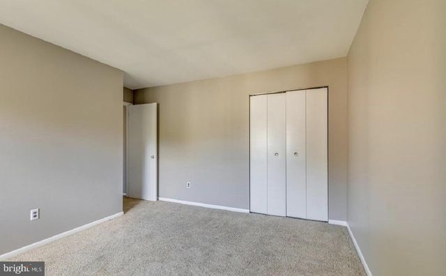 1112 ROWAND CT, Voorhees, NJ 08043